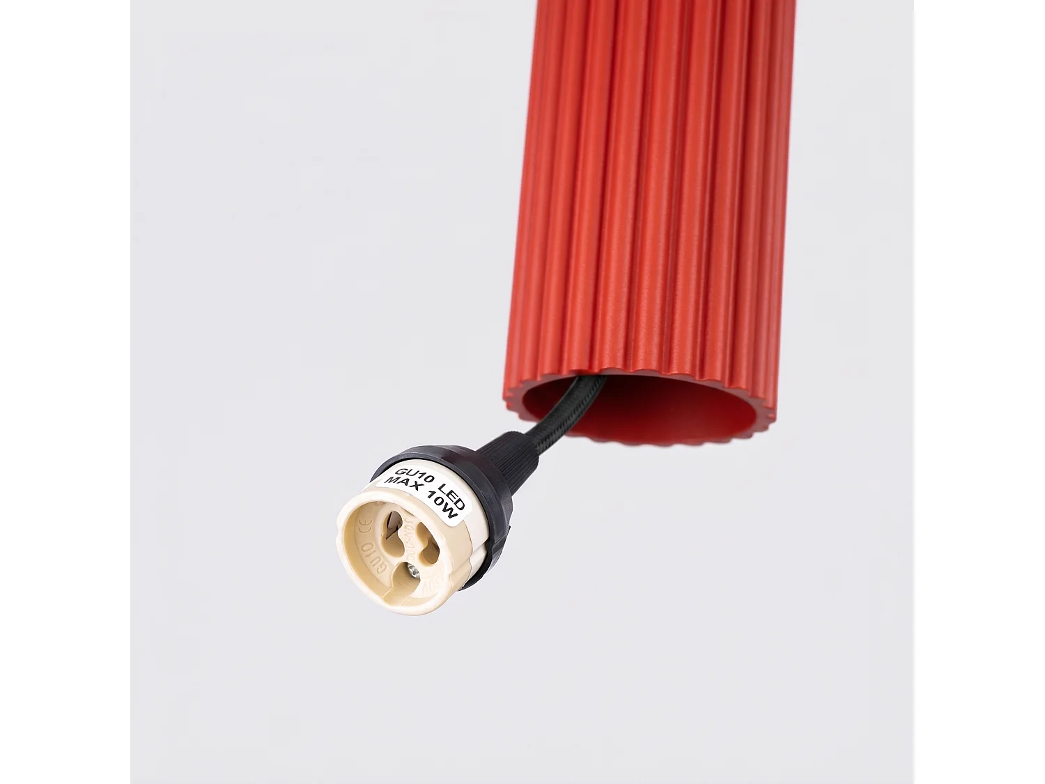 Lampe suspendue minimaliste en aluminium - 1 sources lumineuses - L.8 x H.118 cm - rouge