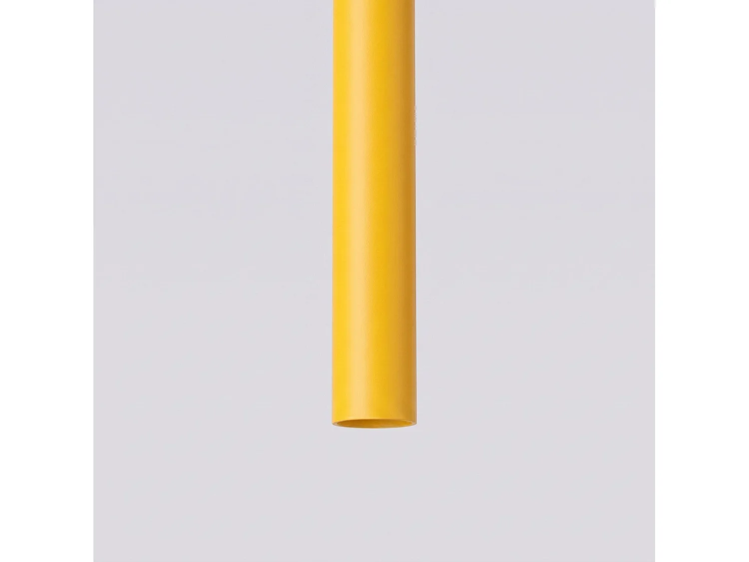 Lampe suspendue moderne en acier - 3 sources lumineuses - L.19,5 x H.115 cm - jaune