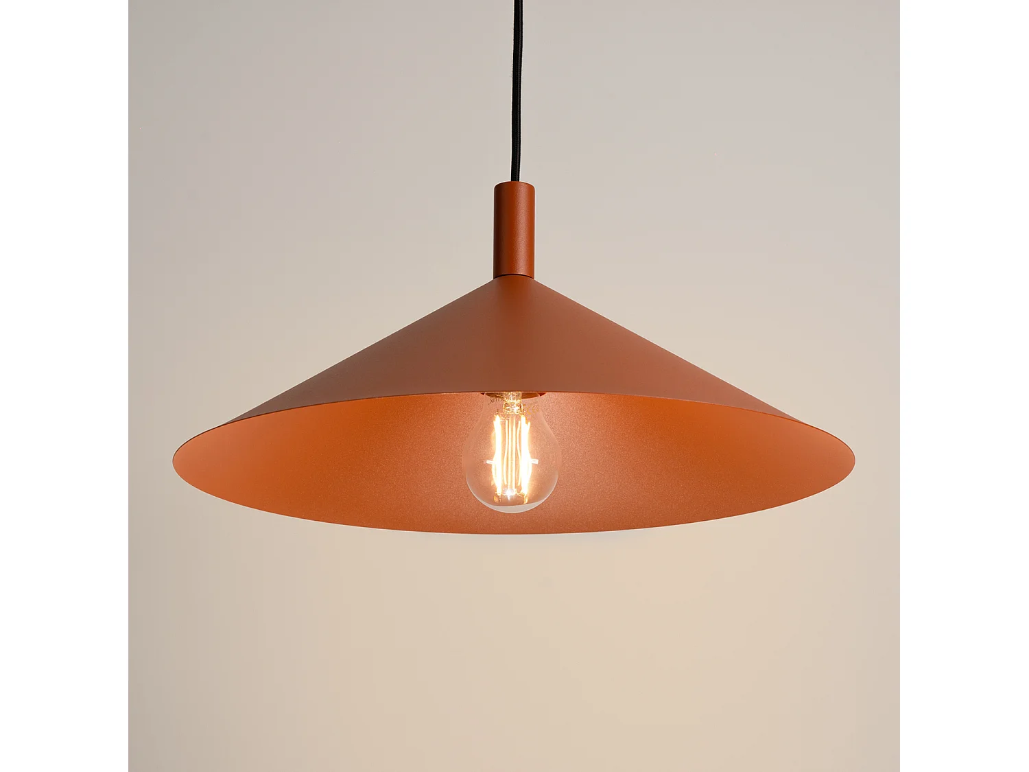 Lampes suspendues NOX moderne en acier - 1 sources lumineuses - L.40 x H.135 cm - ocre rouge
