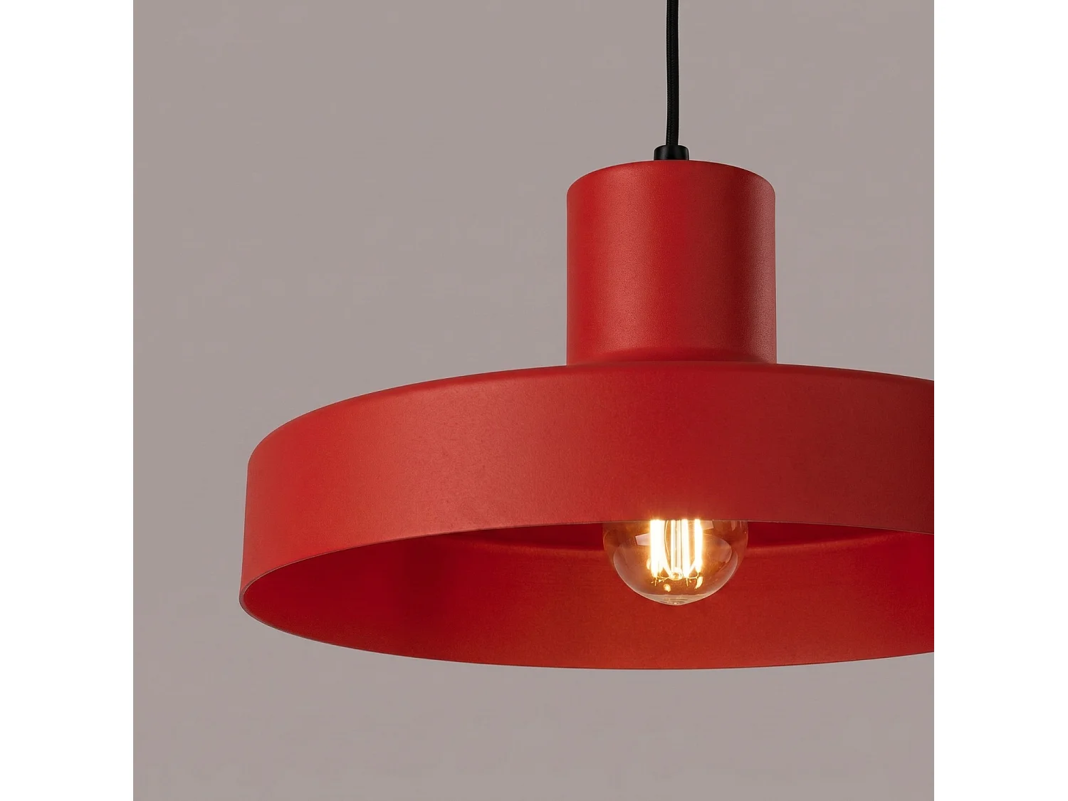 Lampe suspendue moderne en acier - 1 sources lumineuses - L.35 x H.120 cm - rouge