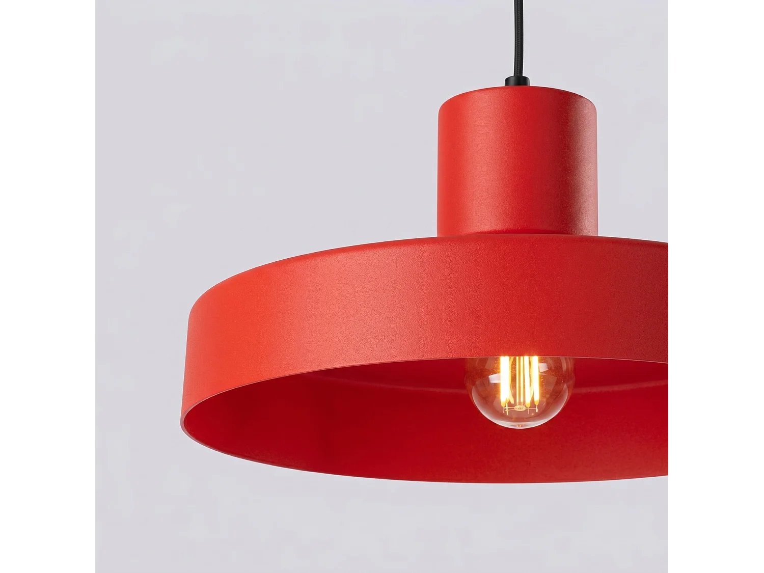 Lampe suspendue moderne en acier - 1 sources lumineuses - L.35 x H.120 cm - rouge