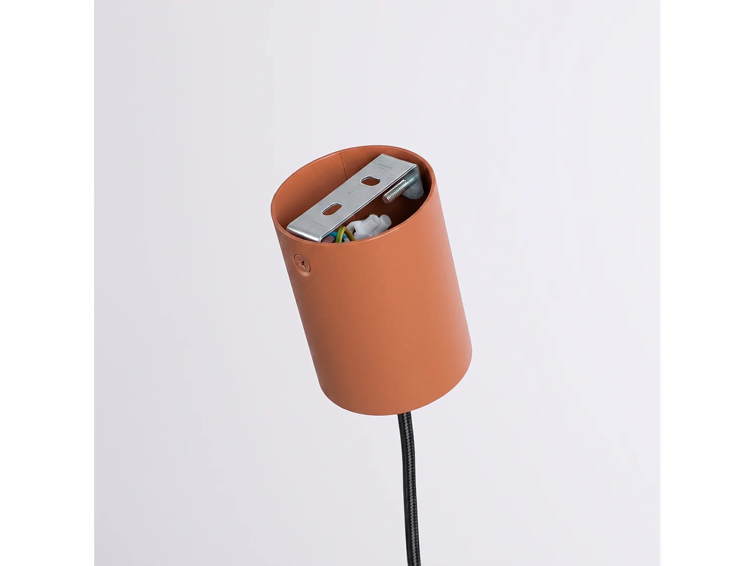 Lampes suspendues AURA minimaliste en aluminium - 1 sources lumineuses - L.10 x H.125 cm - ocre rouge