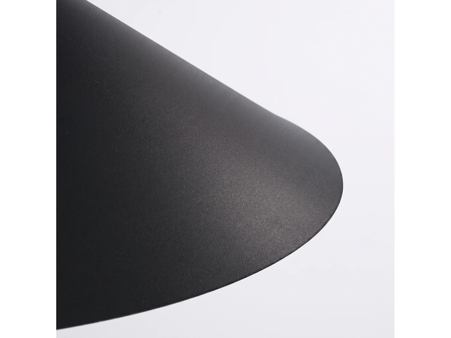 Lampes suspendues NOX moderne en acier - 1 sources lumineuses - L.40 x H.135 cm - noir
