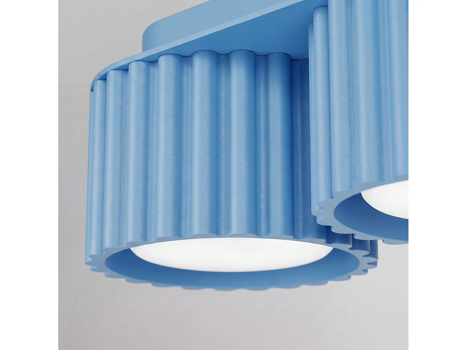 Plafonnier minimaliste en aluminium - 3 sources lumineuses - L.32,5 x H.8 cm - bleu clair