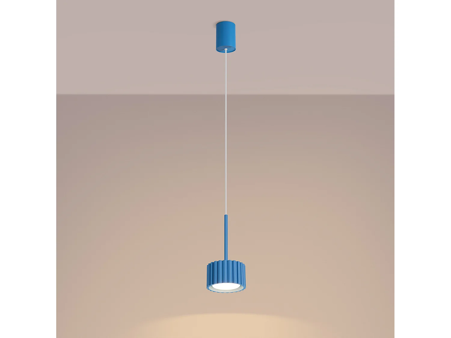 Lampe suspendue minimaliste en aluminium - 1 sources lumineuses - L.10 x H.125 cm - bleu clair