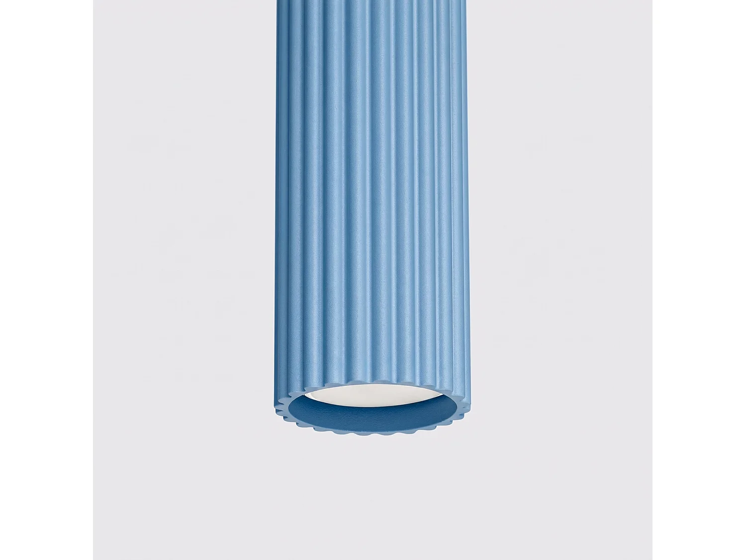 Lampe suspendue minimaliste en aluminium - 1 sources lumineuses - L.8 x H.118 cm - bleu clair