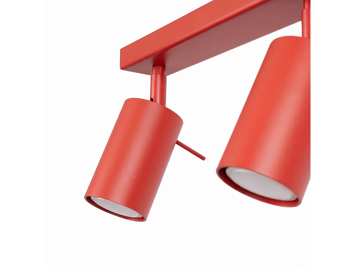 Plafonnier moderne en acier - 3 sources lumineuses - L.45 x H.16 cm - rouge