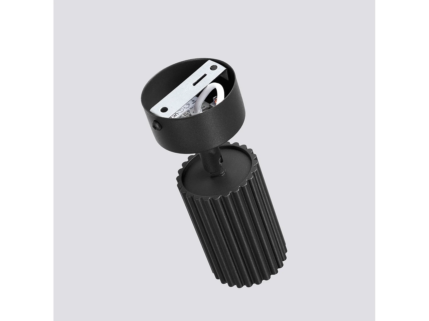 Plafonniers KARBON minimaliste en aluminium - 1 sources lumineuses - L.7 x H.18 cm - noir