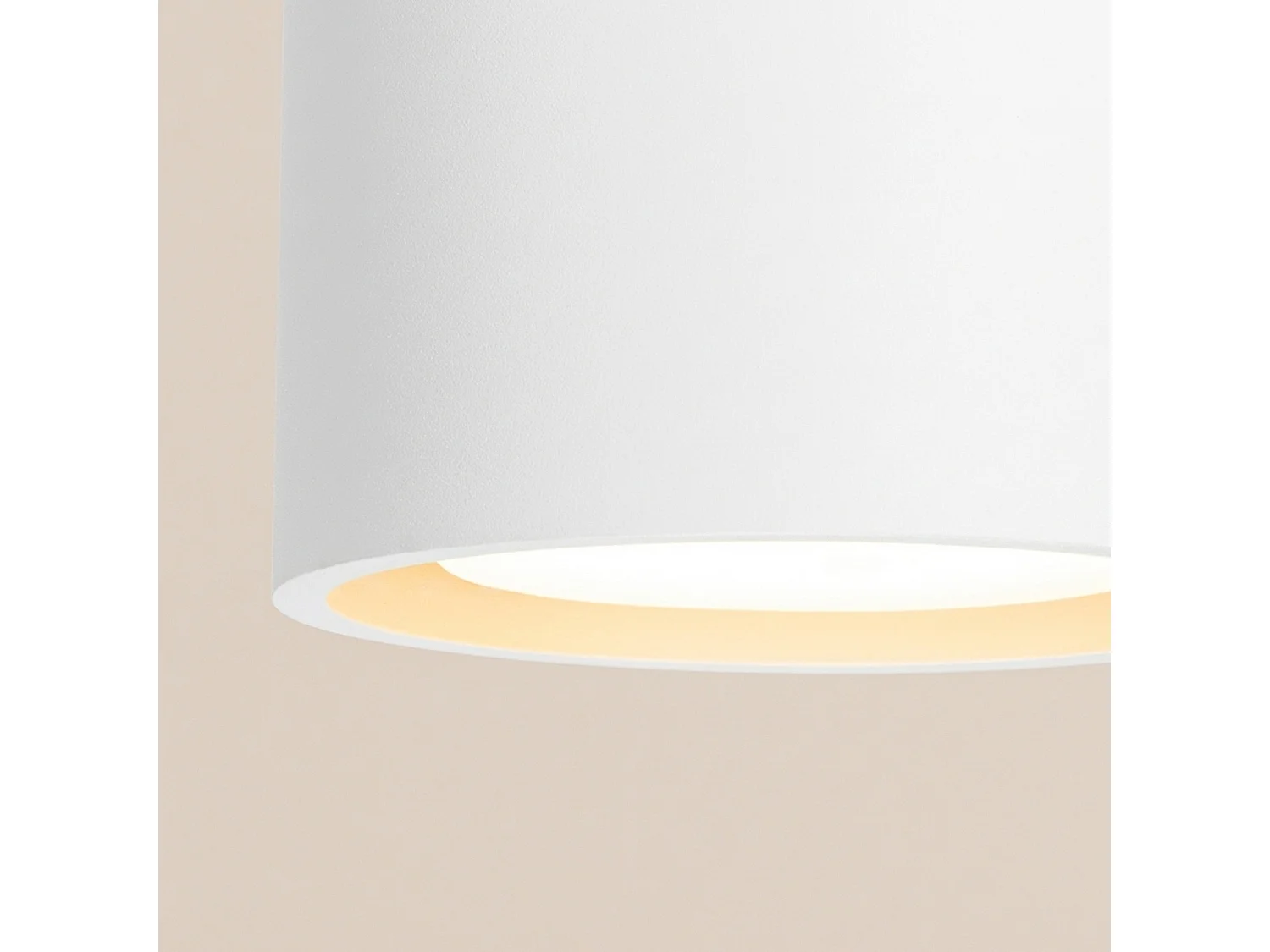 Plafonnier minimaliste en aluminium - 3 sources lumineuses - L.32,4 x H.8,2 cm - blanc