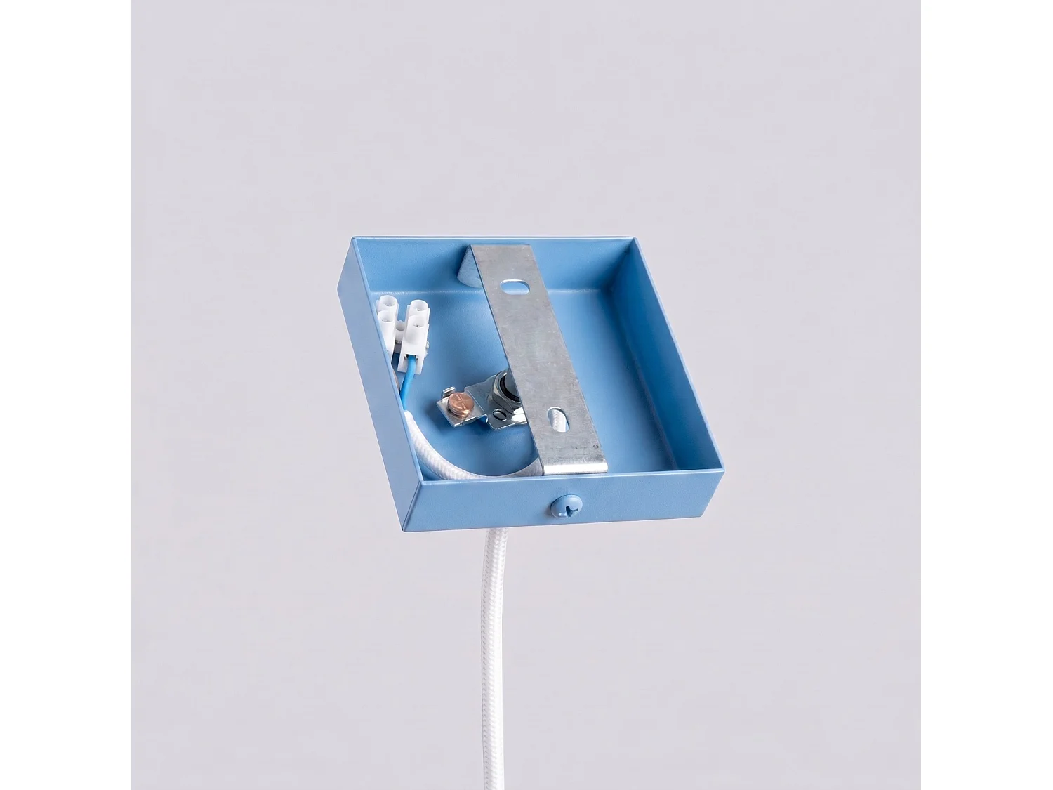 Lampe suspendue moderne en acier - 1 sources lumineuses - L.8 x H.120 cm - bleu clair