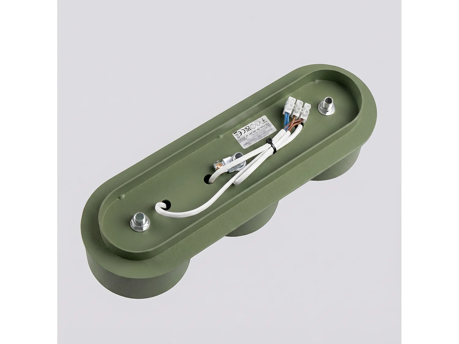 Plafonnier minimaliste en aluminium - 3 sources lumineuses - L.32,4 x H.8,2 cm - vert olive