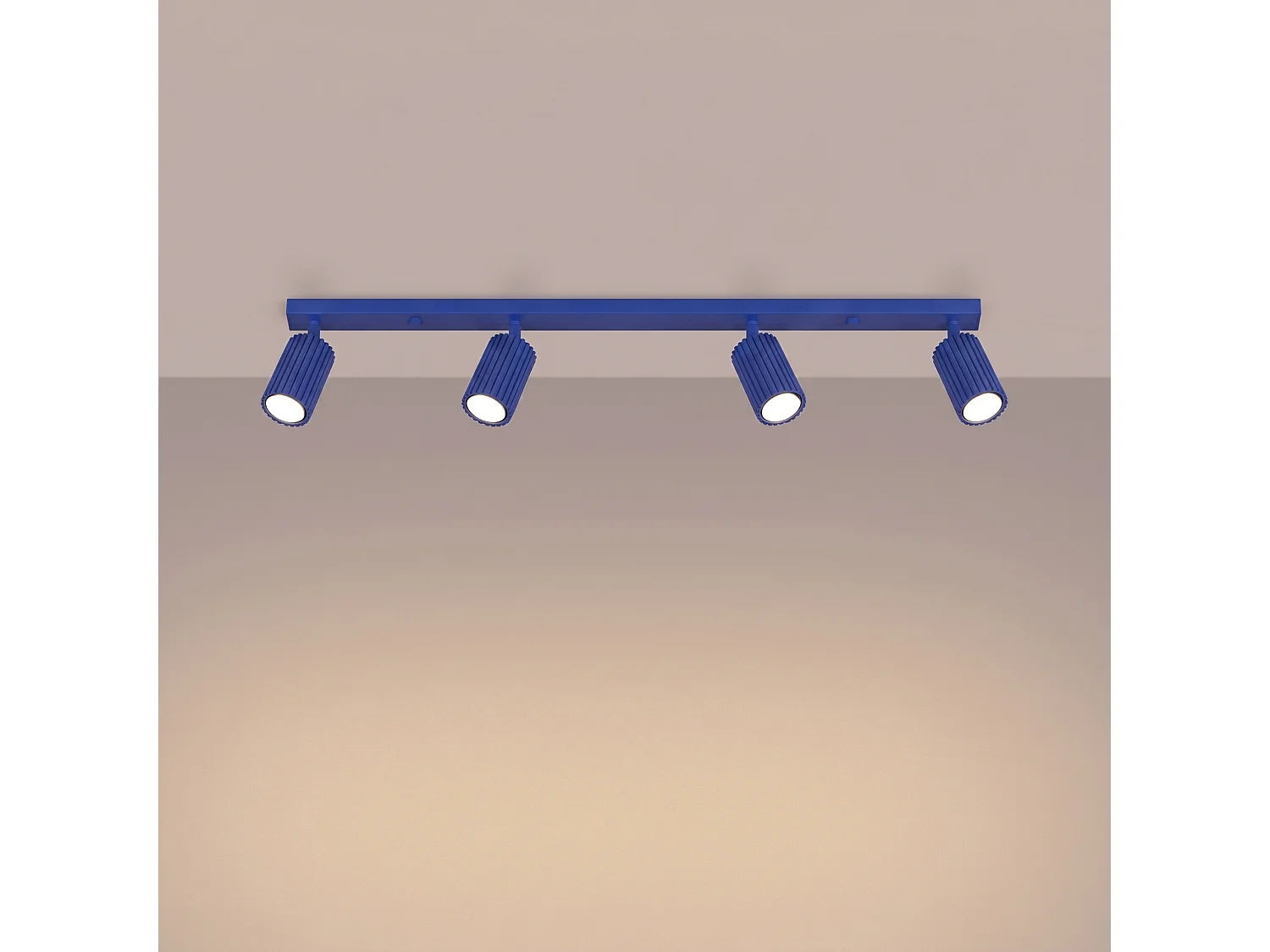 Plafonnier minimaliste en aluminium - 4 sources lumineuses - L.81 x H.16,5 cm - outremer