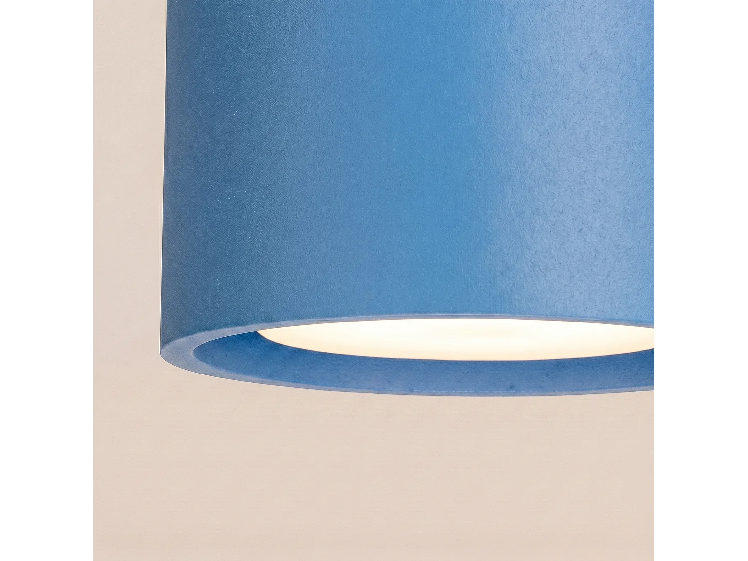 Plafonnier minimaliste en aluminium - 1 sources lumineuses - L.10 x H.6 cm - bleu clair