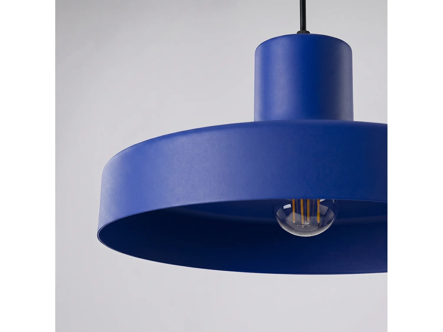 Lampe suspendue moderne en acier - 1 sources lumineuses - L.35 x H.120 cm - outremer