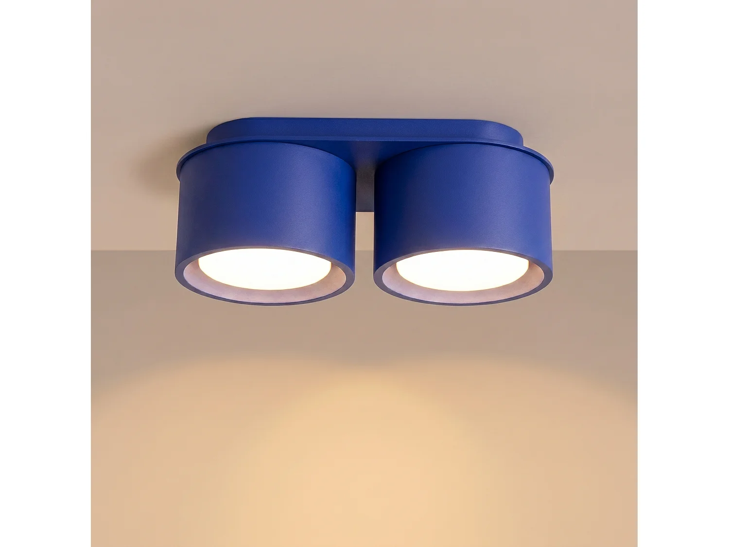 Plafonnier minimaliste en aluminium - 2 sources lumineuses - L.21 x H.8 cm - outremer
