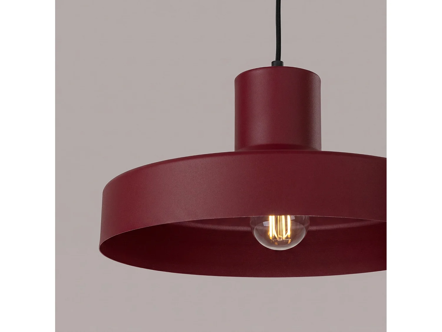 Lampe suspendue moderne en acier - 1 sources lumineuses - L.35 x H.120 cm - bordeaux