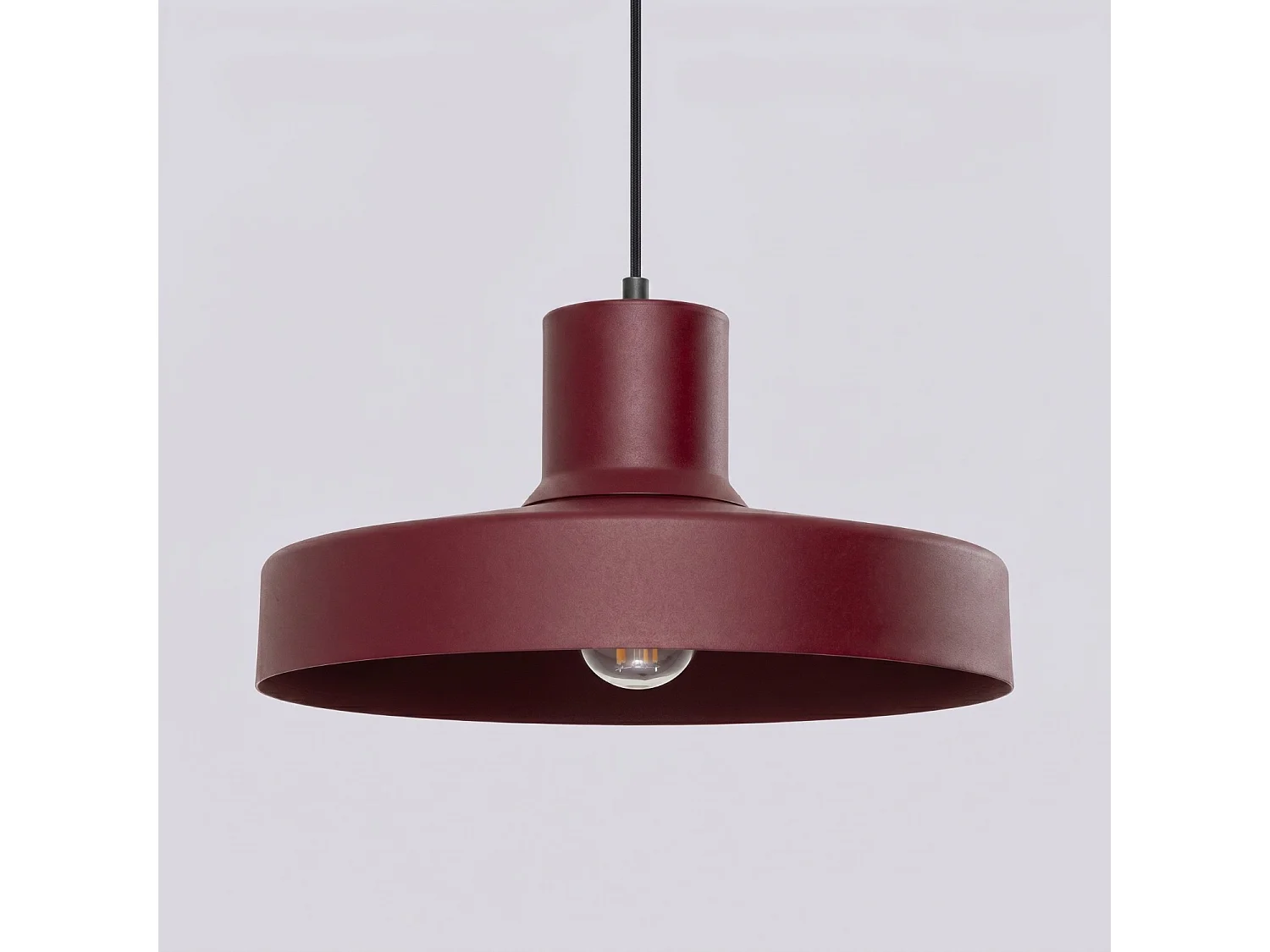 Lampe suspendue moderne en acier - 1 sources lumineuses - L.35 x H.120 cm - bordeaux