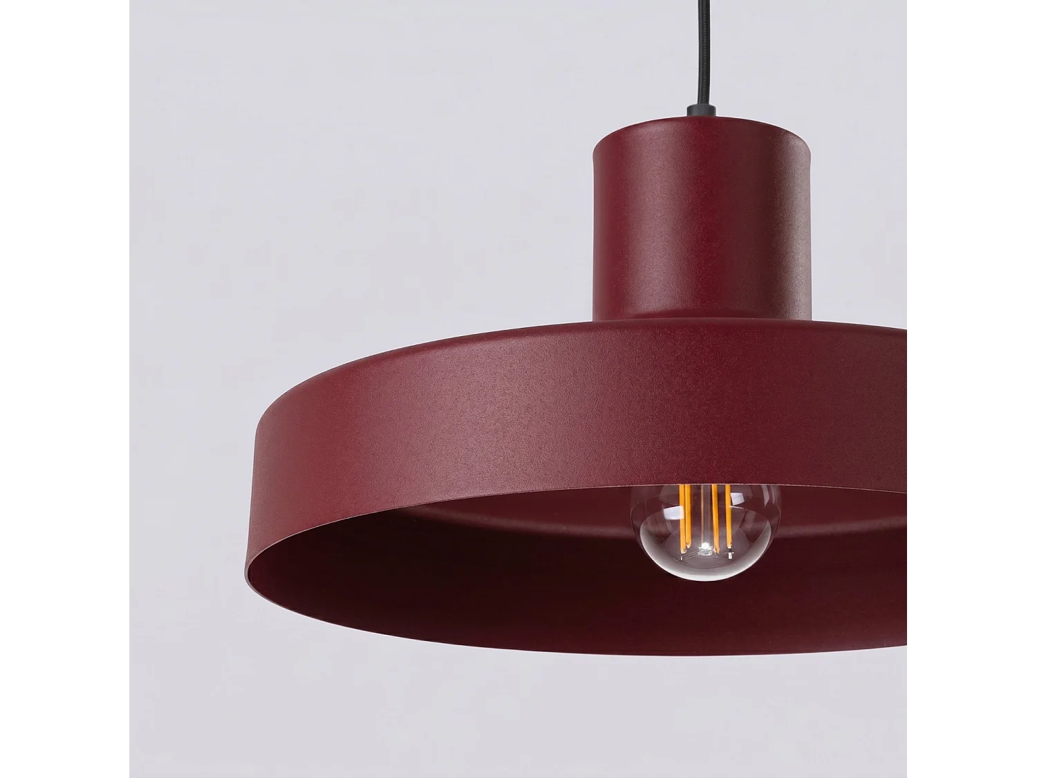 Lampe suspendue moderne en acier - 1 sources lumineuses - L.35 x H.120 cm - bordeaux