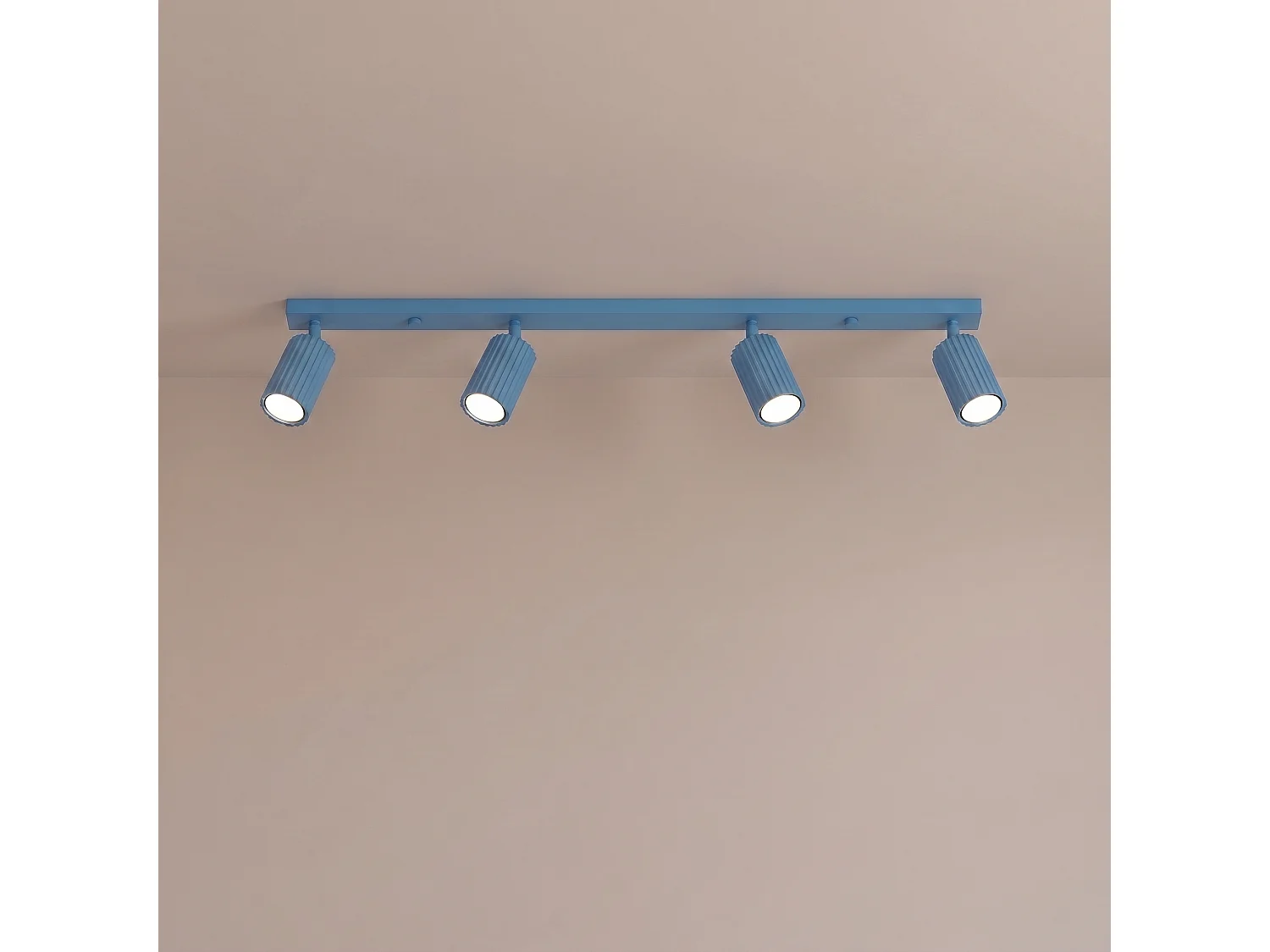 Plafonnier minimaliste en aluminium - 4 sources lumineuses - L.81 x H.16,5 cm - bleu clair