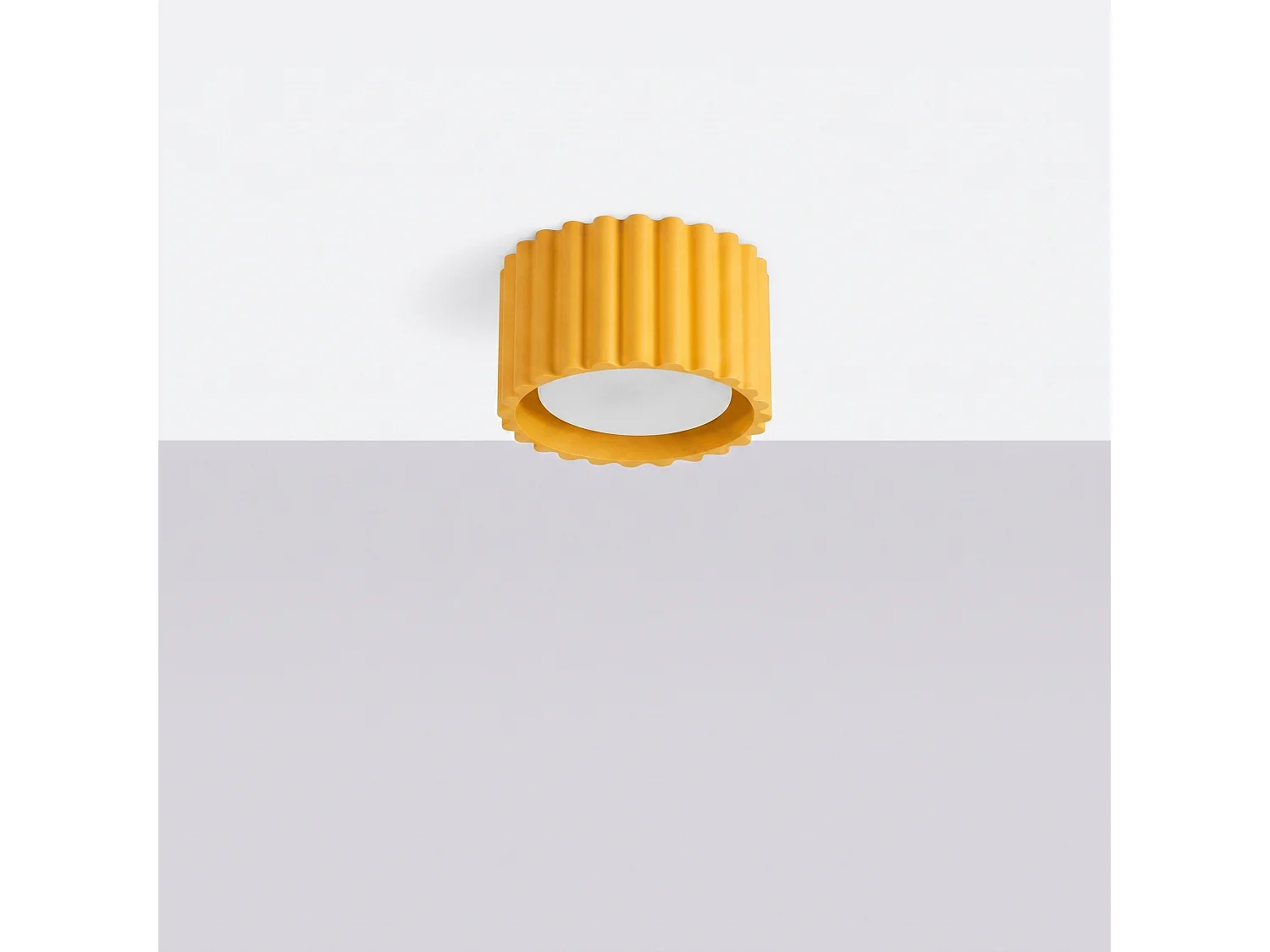 Plafonnier minimaliste en aluminium - 1 sources lumineuses - L.10 x H.6 cm - jaune