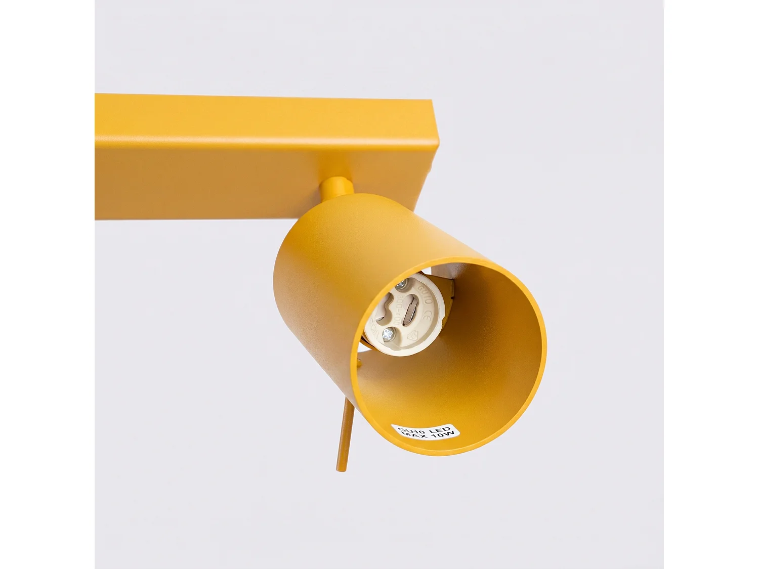 Plafonnier moderne en acier - 4 sources lumineuses - L.80 x H.16 cm - jaune