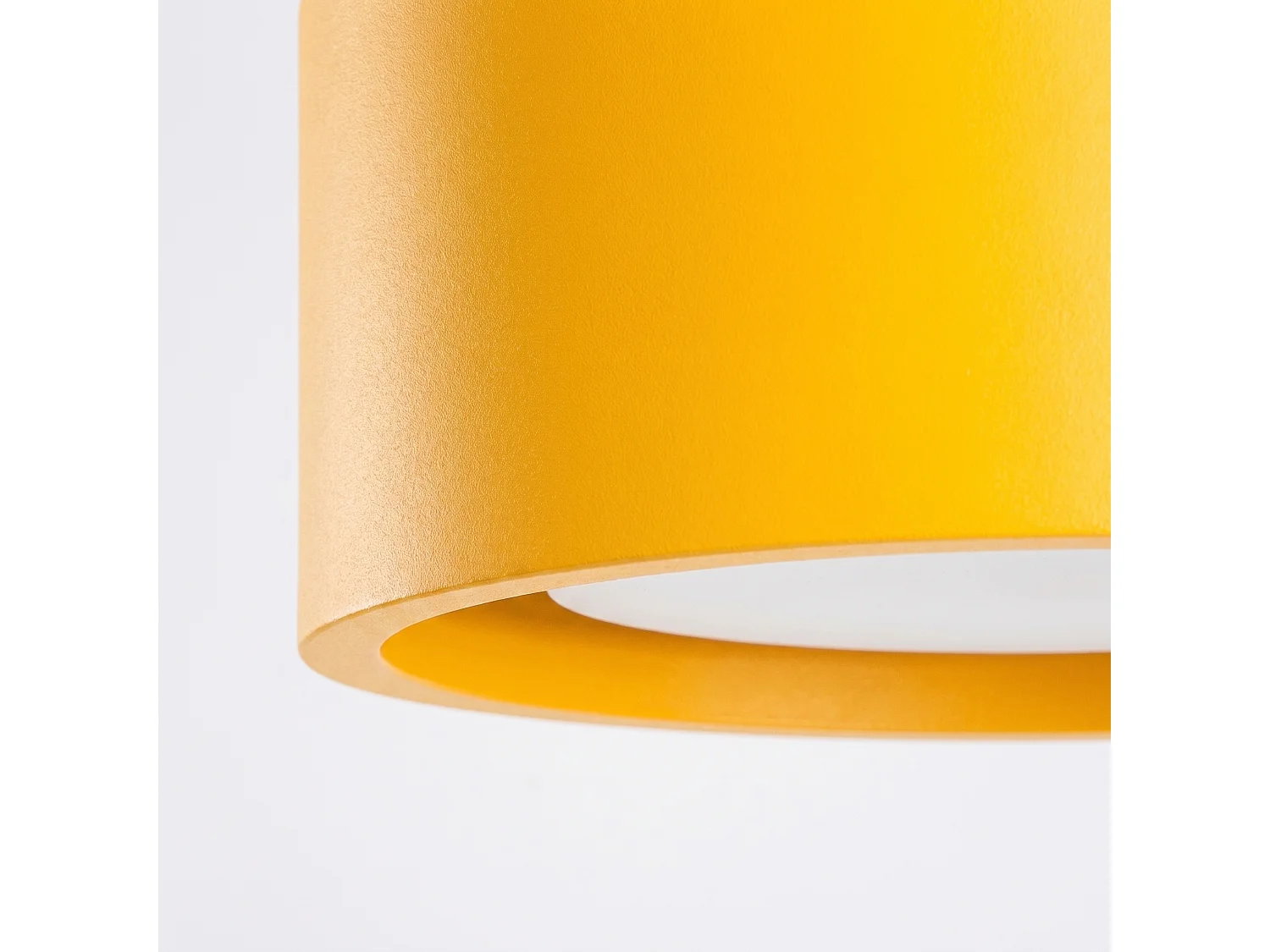 Plafonnier minimaliste en aluminium - 1 sources lumineuses - L.10 x H.6 cm - jaune
