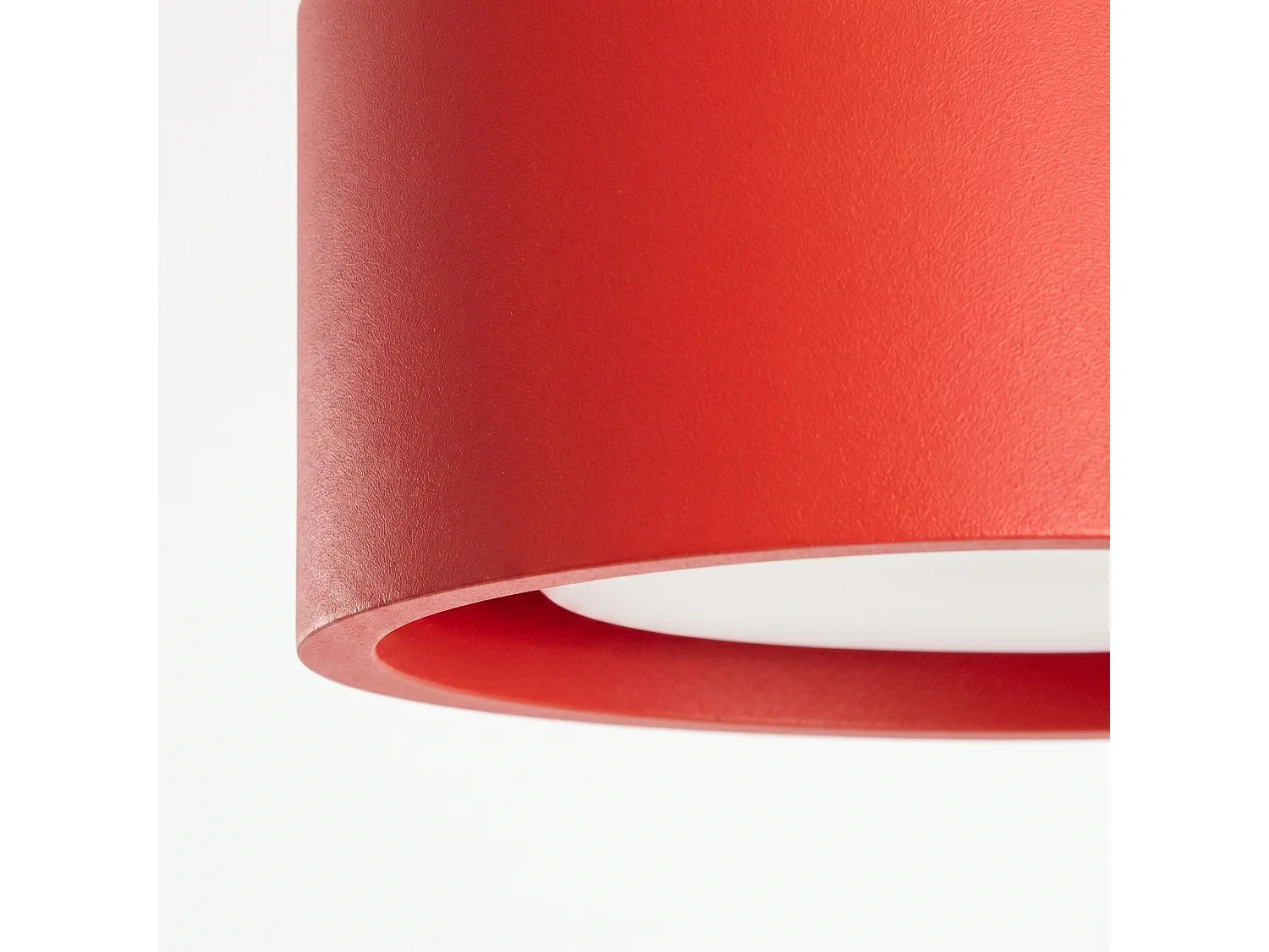 Plafonnier minimaliste en aluminium - 2 sources lumineuses - L.21 x H.8 cm - rouge
