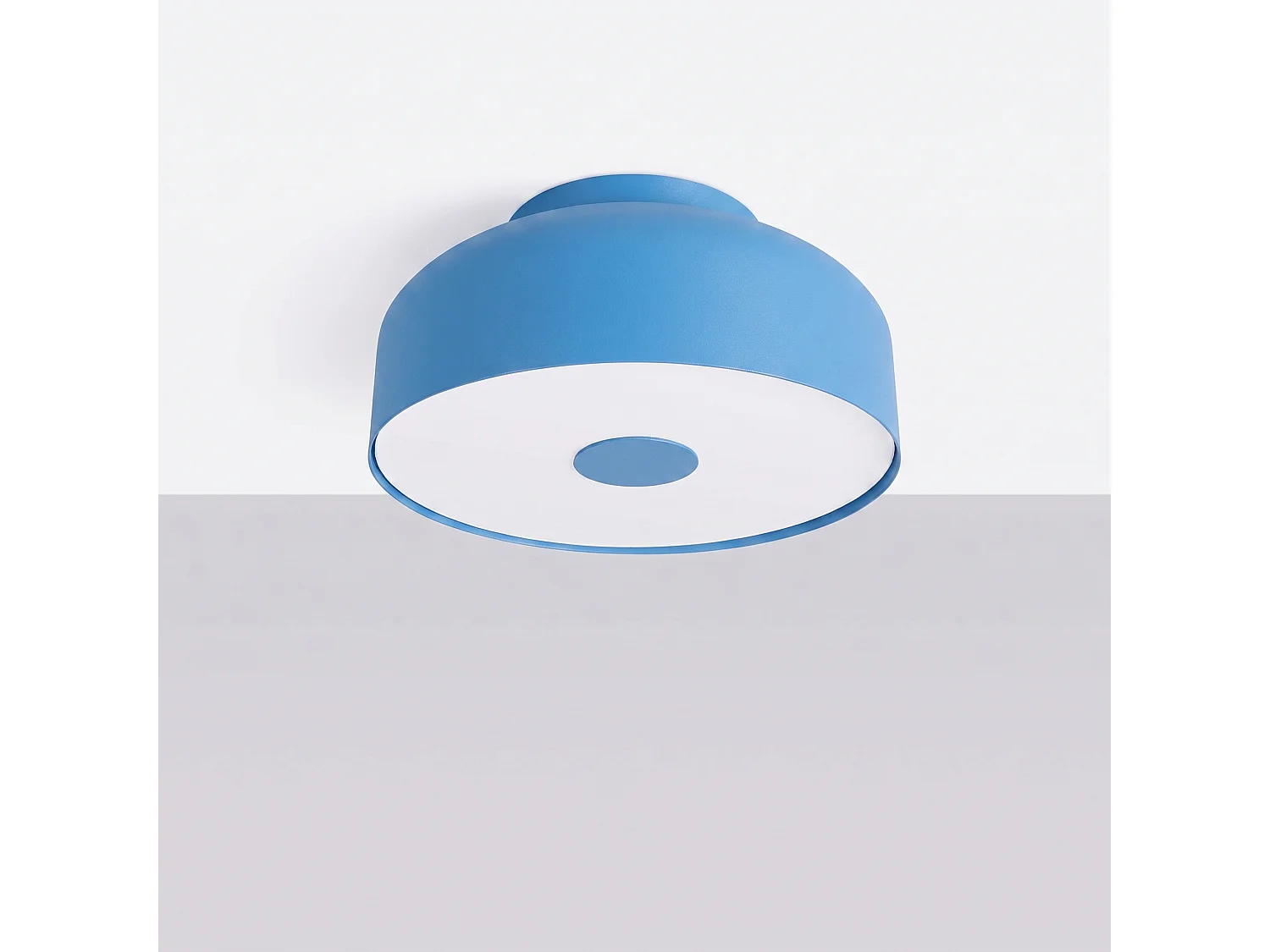 Plafonnier moderne en acier/PVC - 4 sources lumineuses - L.30 x H.15 cm - bleu clair