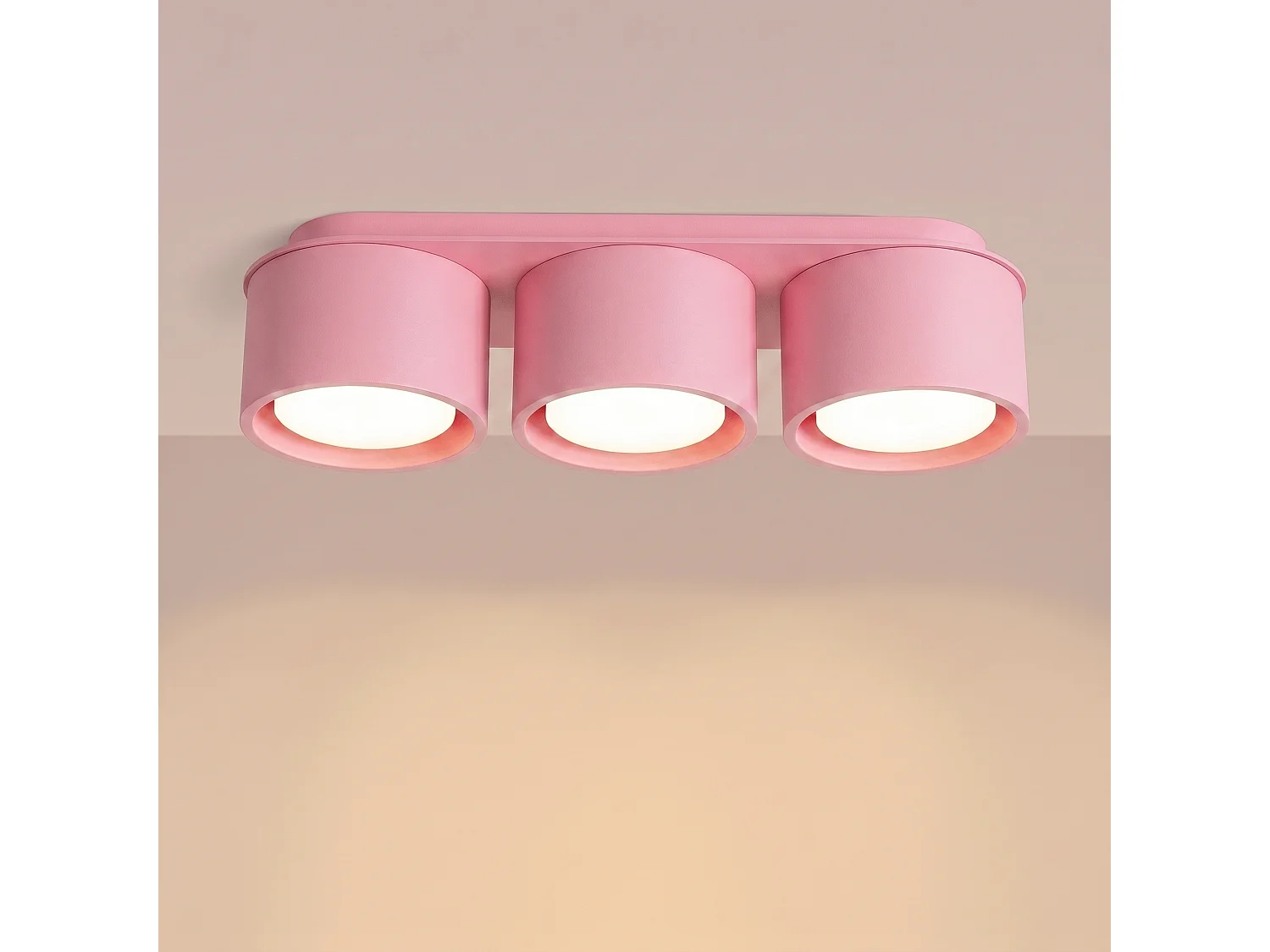 Plafonnier minimaliste en aluminium - 3 sources lumineuses - L.32,4 x H.8,2 cm - rose
