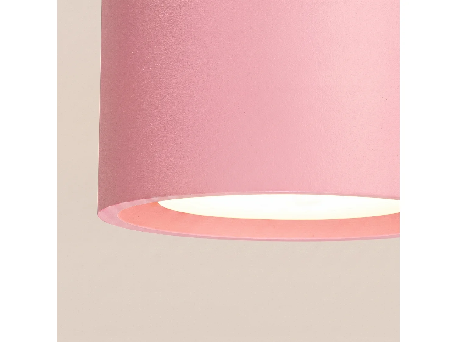 Plafonnier minimaliste en aluminium - 3 sources lumineuses - L.32,4 x H.8,2 cm - rose