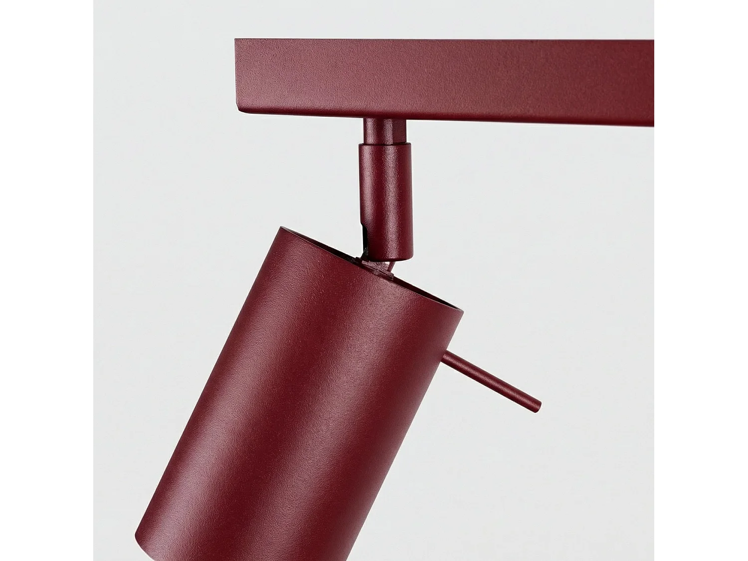 Plafonnier moderne en acier - 2 sources lumineuses - L.30 x H.16 cm - bordeaux