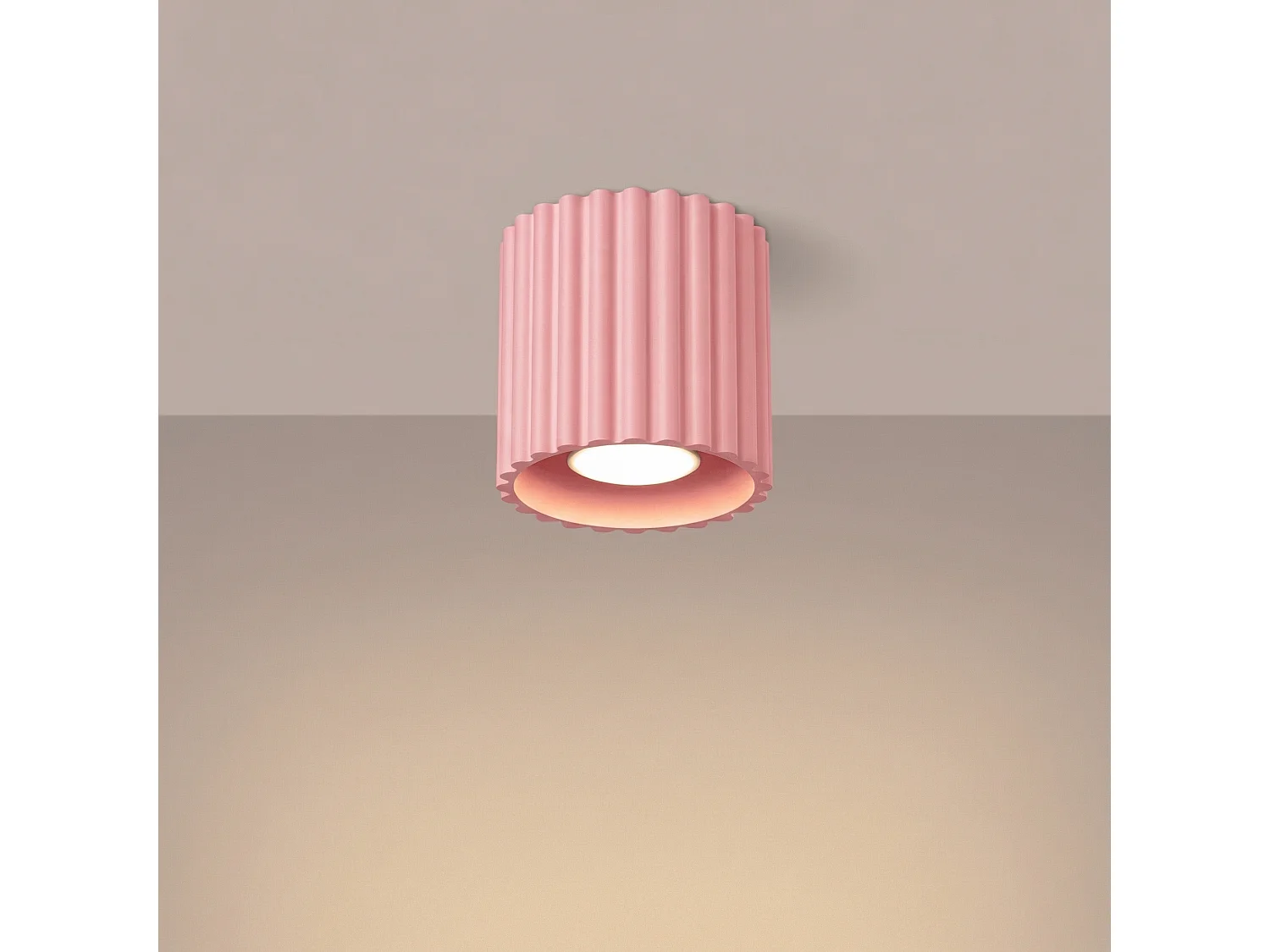 Plafonnier minimaliste en aluminium - 1 sources lumineuses - L.10 x H.10 cm - rose