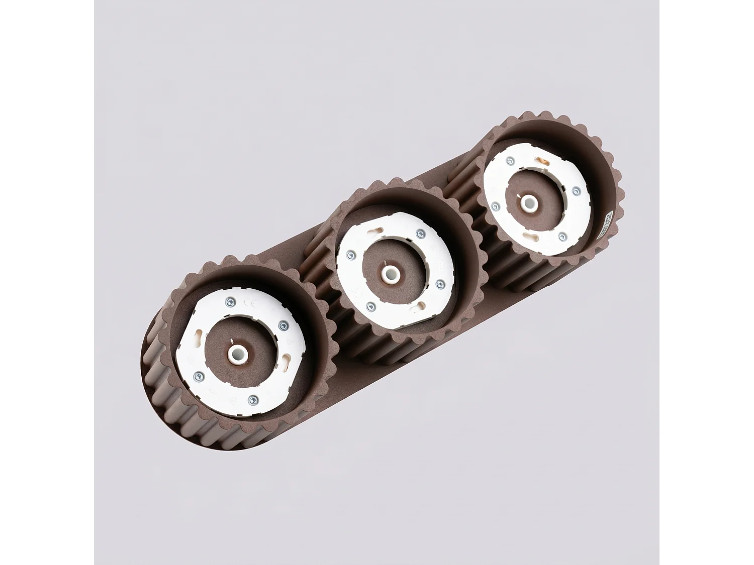 Plafonnier minimaliste en aluminium - 3 sources lumineuses - L.32,5 x H.8 cm - marron