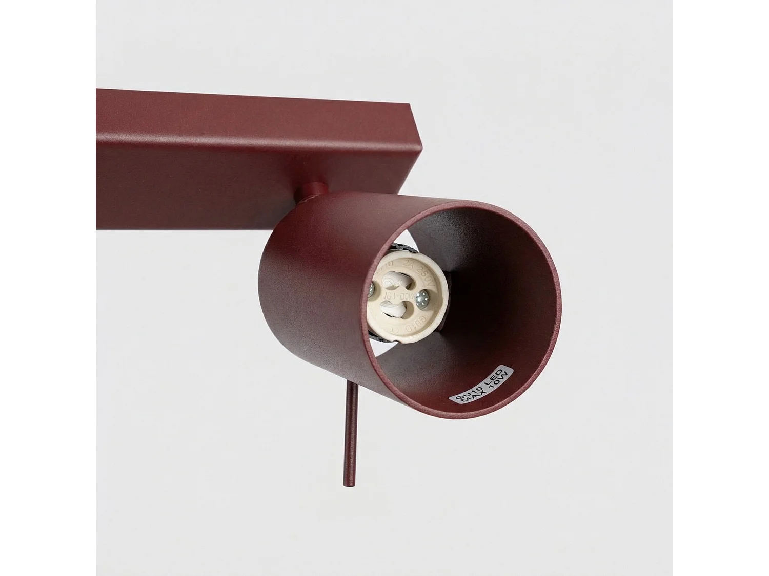 Plafonnier moderne en acier - 4 sources lumineuses - L.80 x H.16 cm - bordeaux