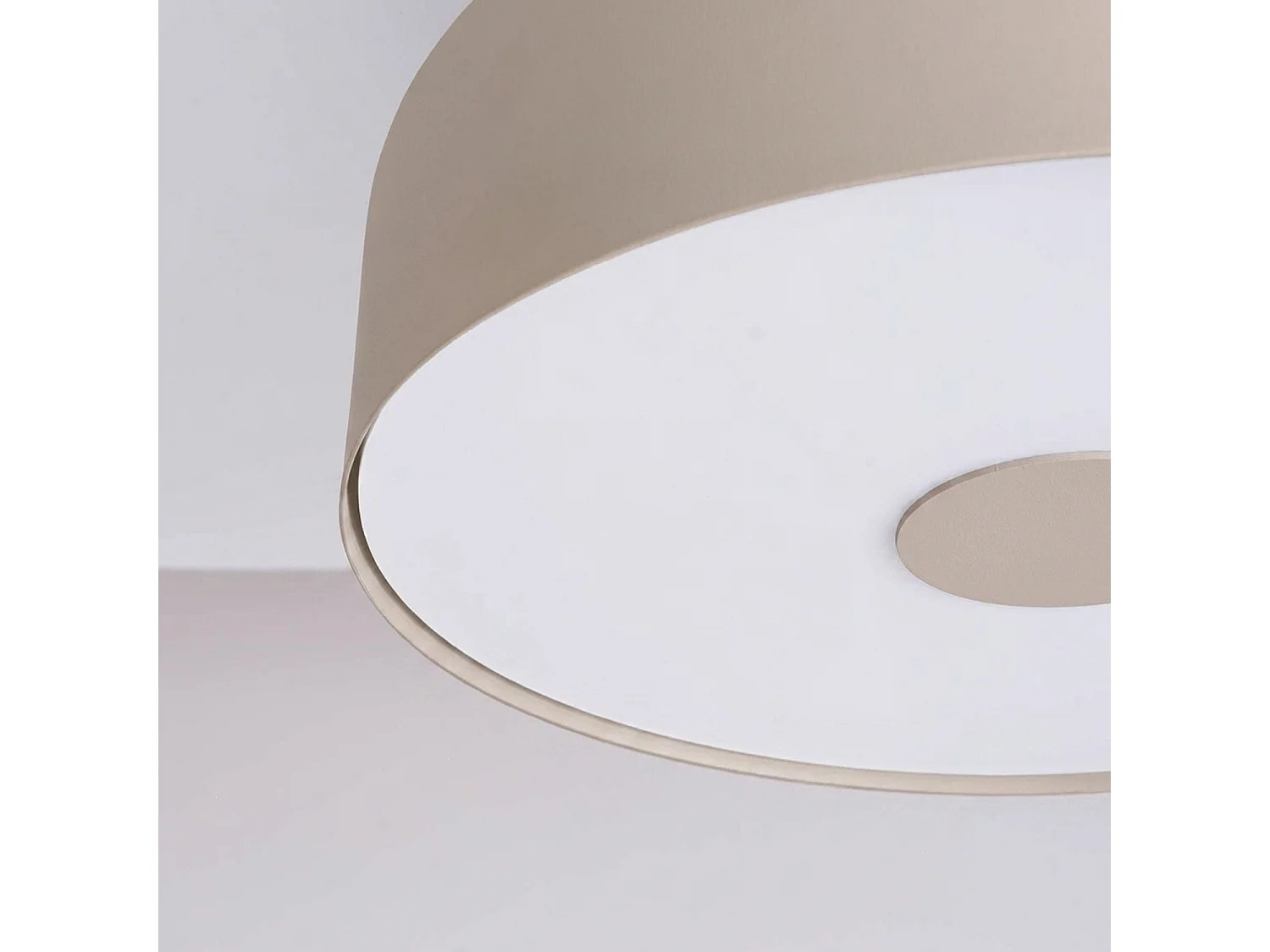 Plafonnier moderne en acier/PVC - 4 sources lumineuses - L.30 x H.15 cm - taupe