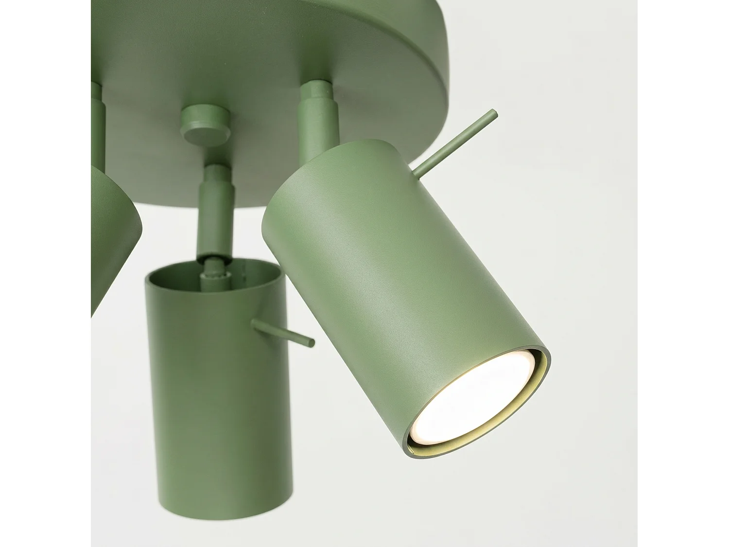 Plafonnier moderne en acier - 3 sources lumineuses - L.25,7 x H.14,5 cm - sauge