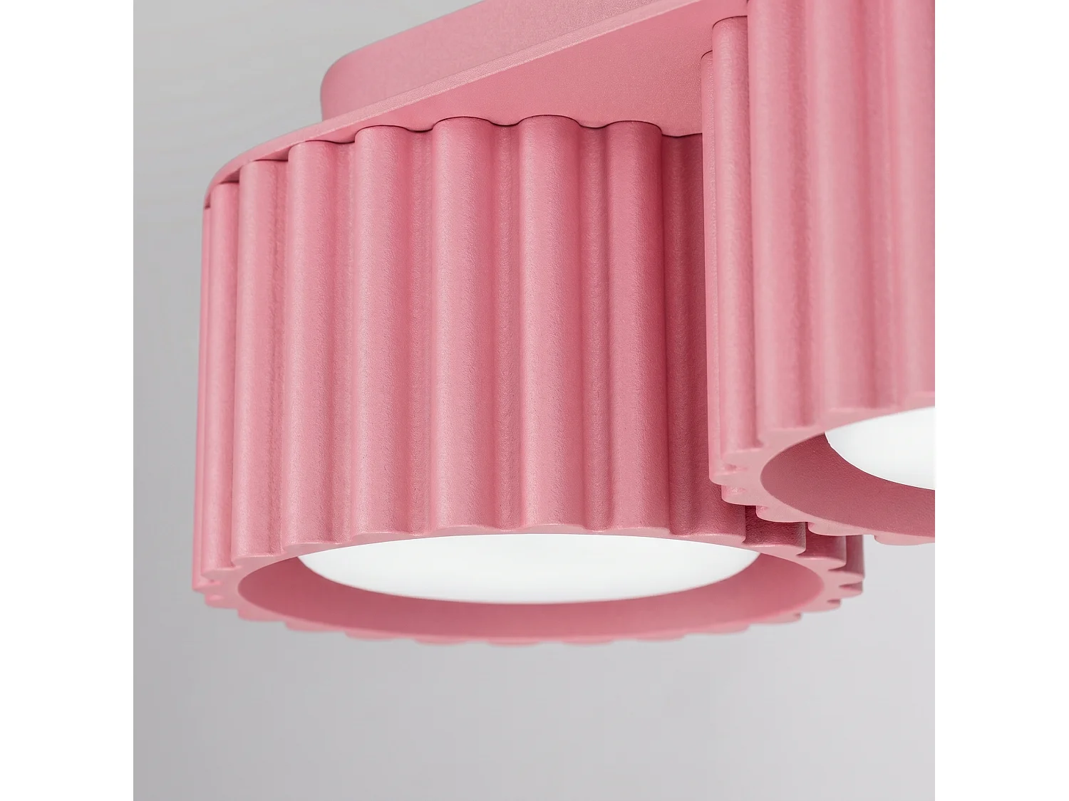 Plafonnier minimaliste en aluminium - 3 sources lumineuses - L.32,5 x H.8 cm - rose