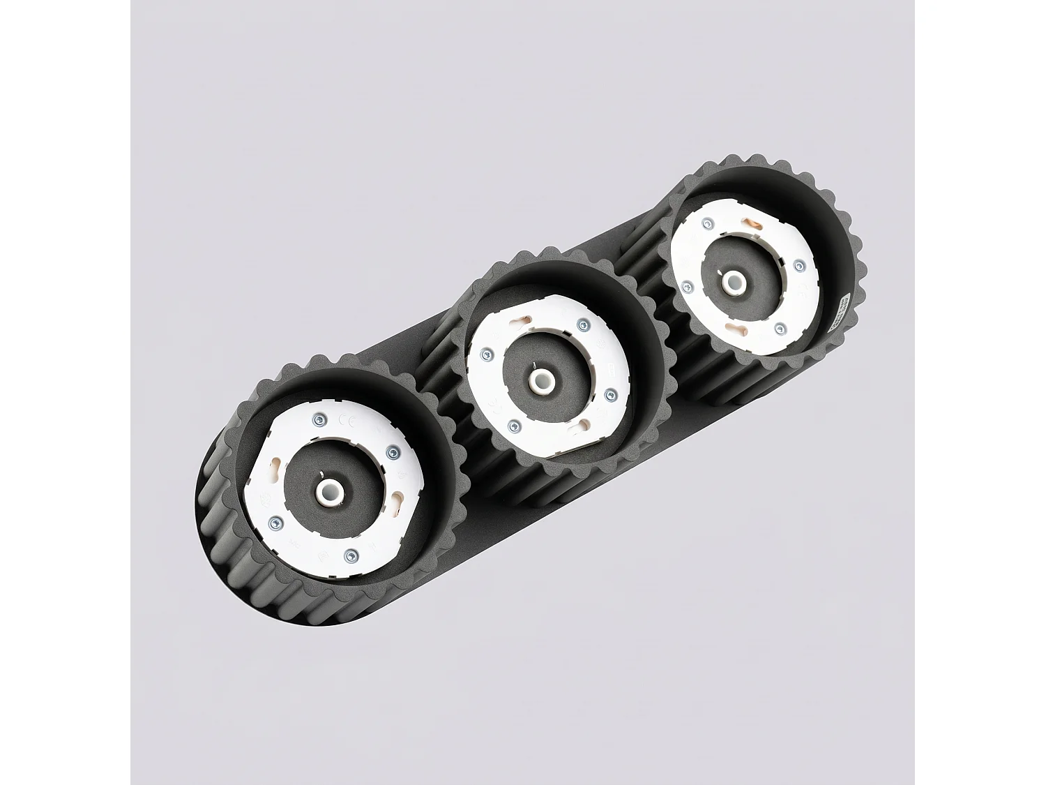 Plafonnier minimaliste en aluminium - 3 sources lumineuses - L.32,5 x H.8 cm - noir