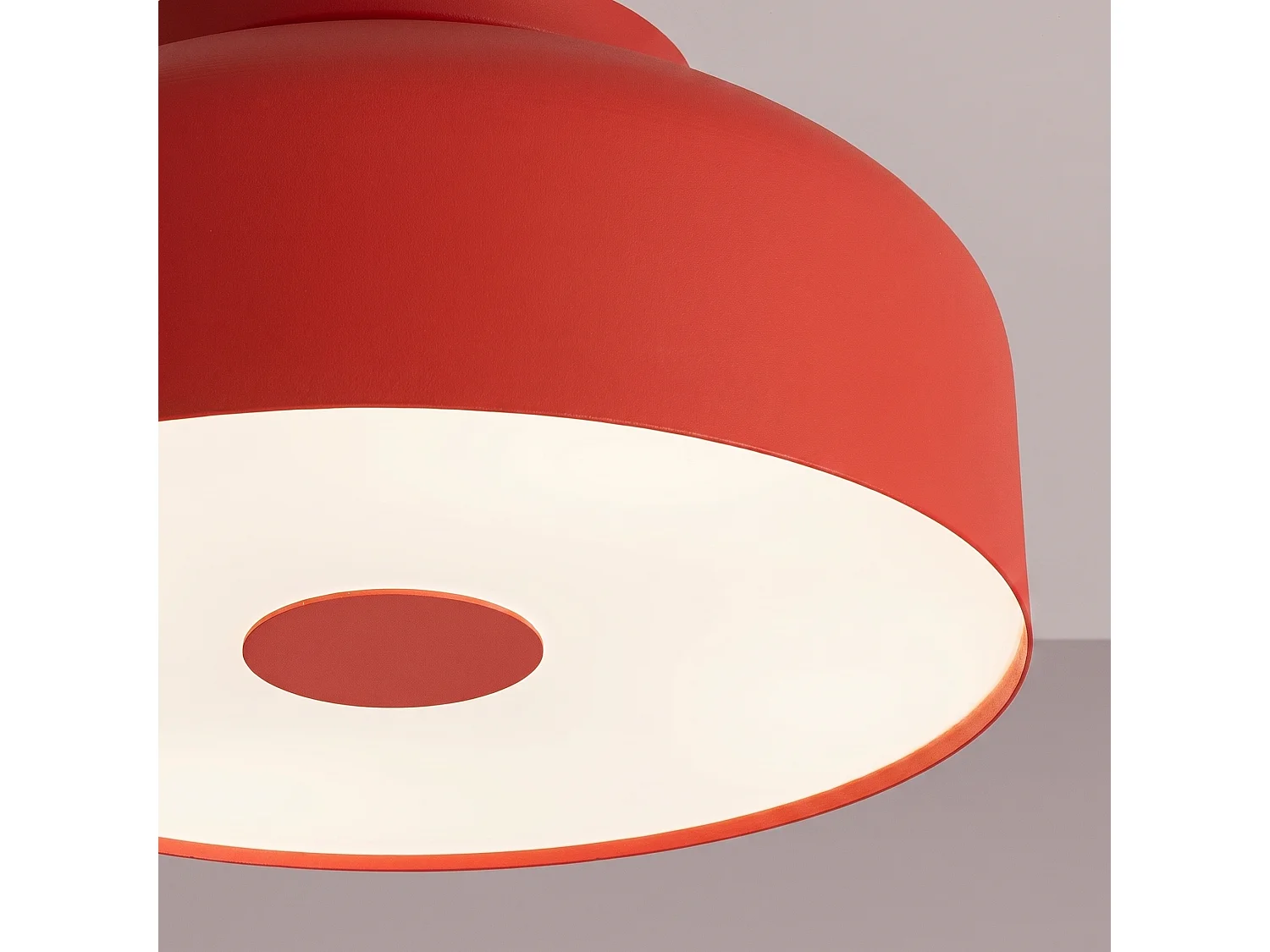 Plafonnier moderne en acier/PVC - 4 sources lumineuses - L.30 x H.15 cm - rouge