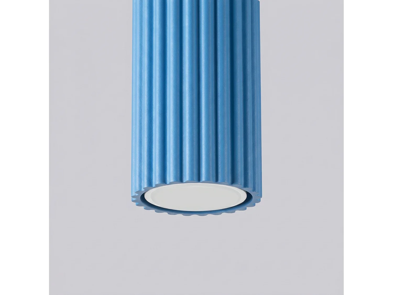 Plafonnier minimaliste en aluminium - 1 sources lumineuses - L.6,5 x H.10 cm - bleu clair