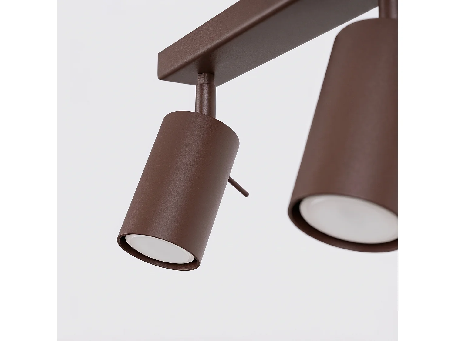 Plafonnier moderne en acier - 4 sources lumineuses - L.80 x H.16 cm - marron
