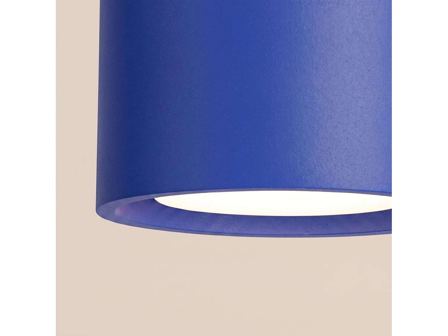 Plafonnier minimaliste en aluminium - 1 sources lumineuses - L.10 x H.6 cm - outremer