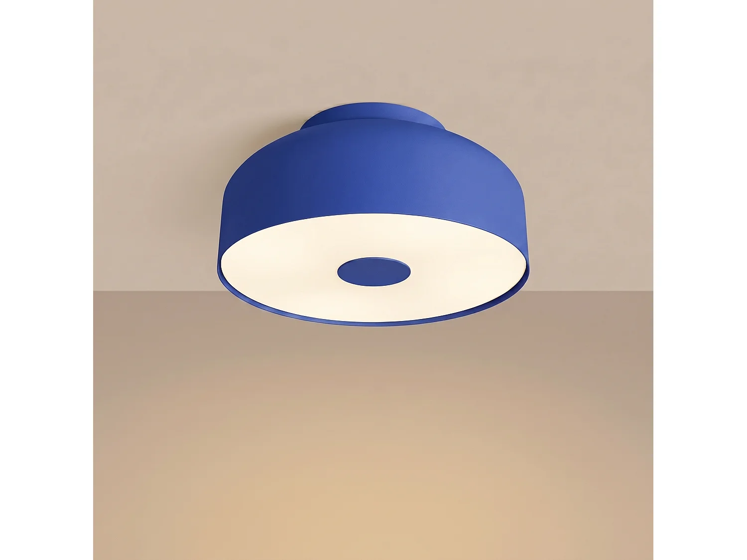Plafonnier moderne en acier/PVC - 4 sources lumineuses - L.30 x H.15 cm - outremer