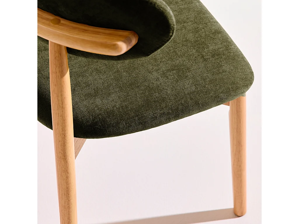 Lot de 2 chaises bois d'hévéa naturel et tissu chenille kaki - Paola