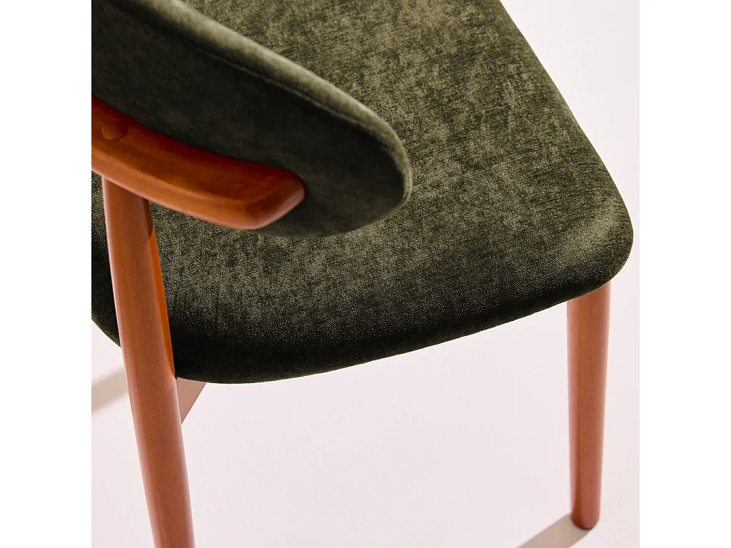 Lot de 2 chaises bois d'hévéa noyer et tissu chenille kaki - Paola