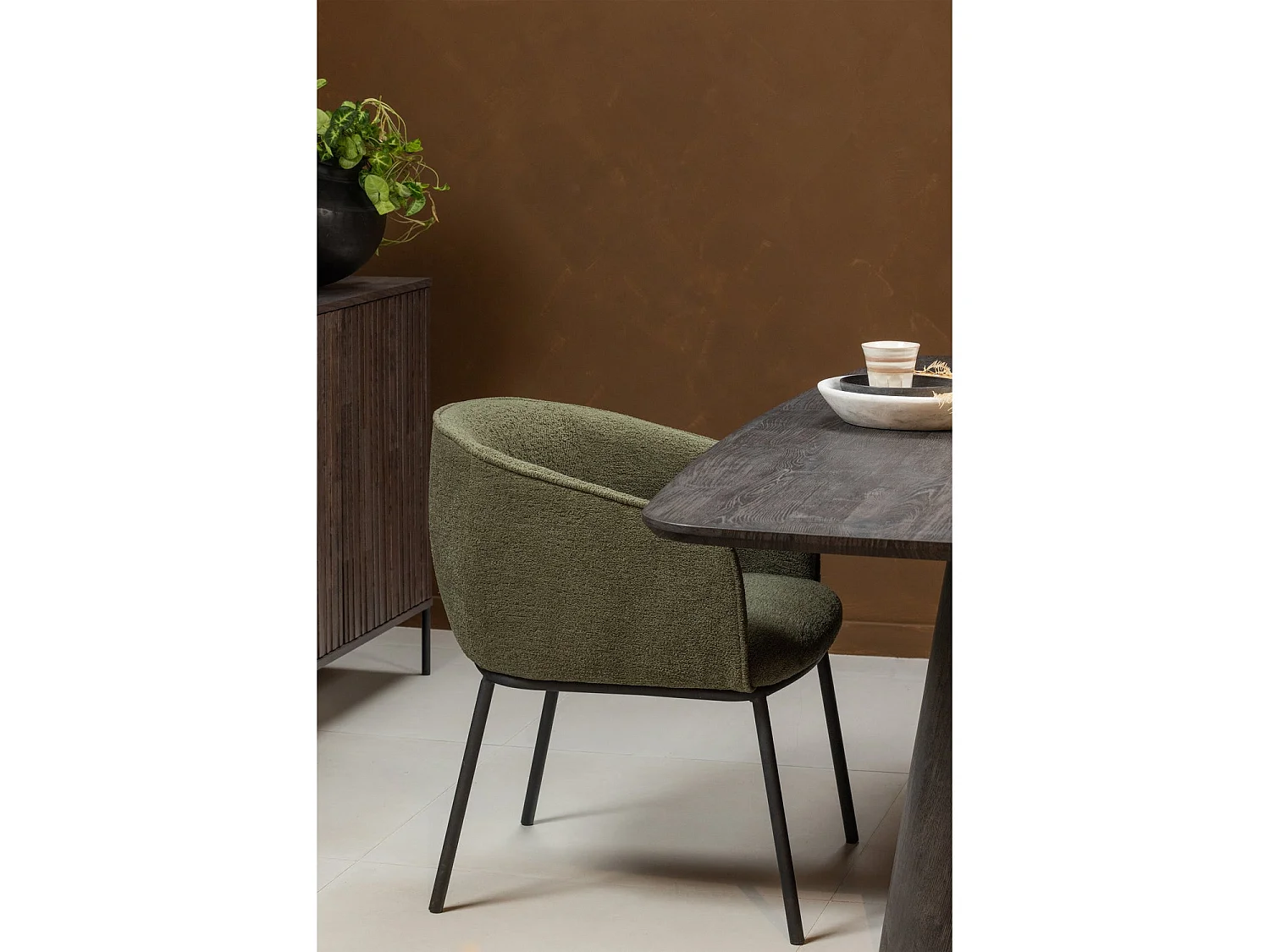 Lot de 6 fauteuils de table en bouclé LEON