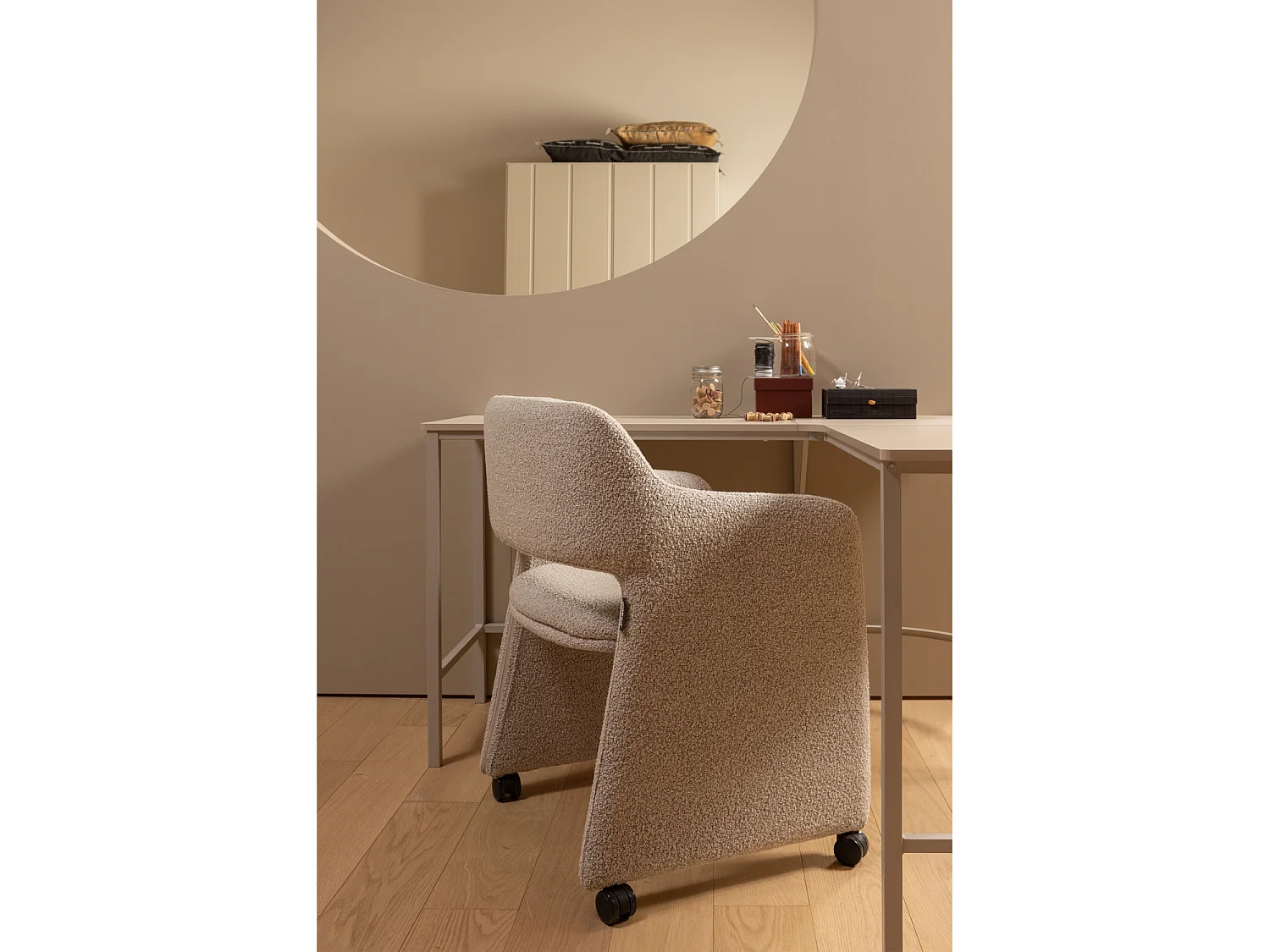 Chaise de salle à manger en polyester LYRIC