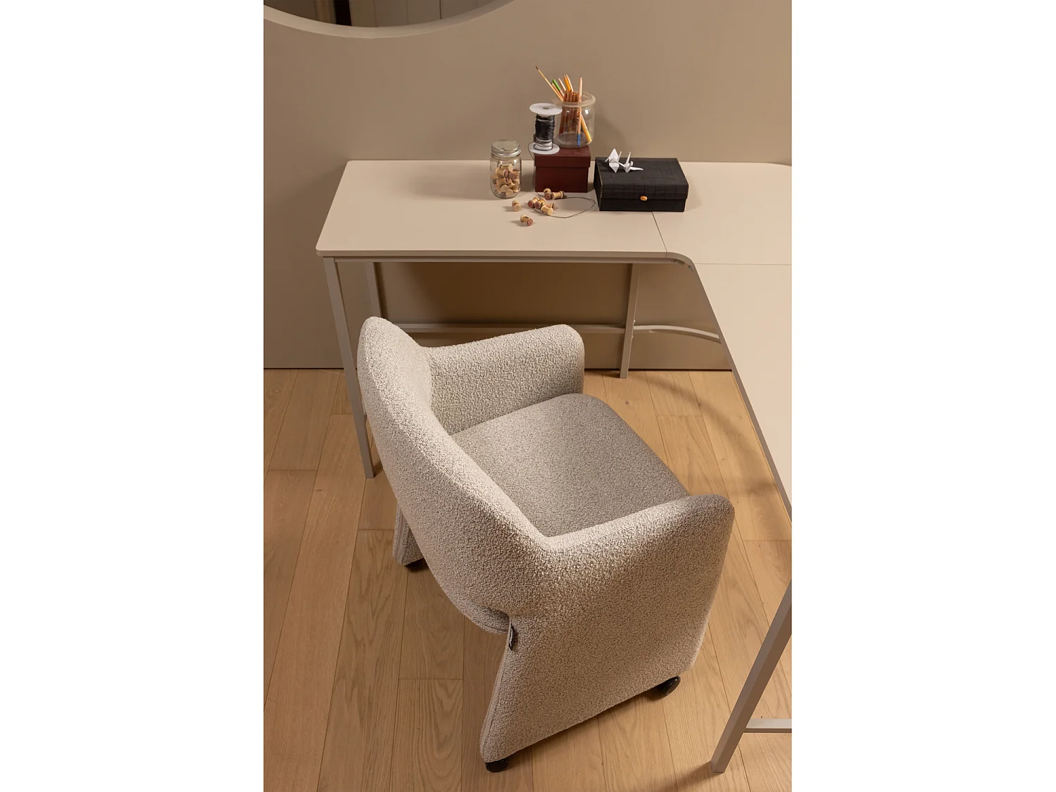 Chaise de salle à manger en polyester LYRIC