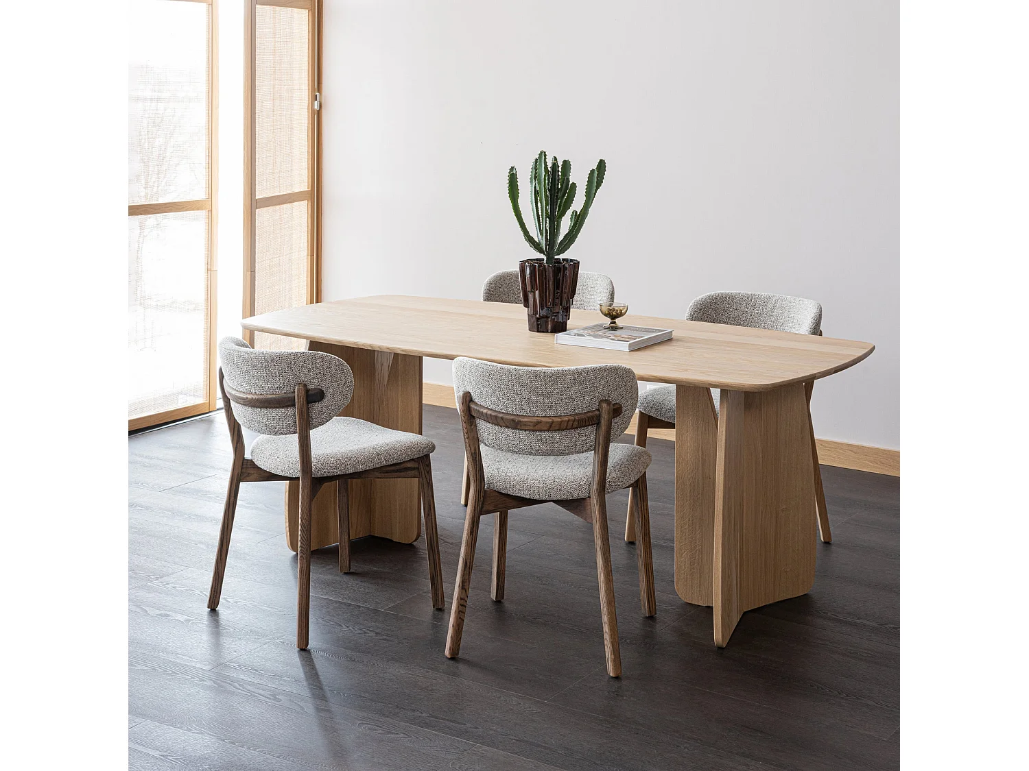 Lot de 2 chaises de table en polyester UDAR
