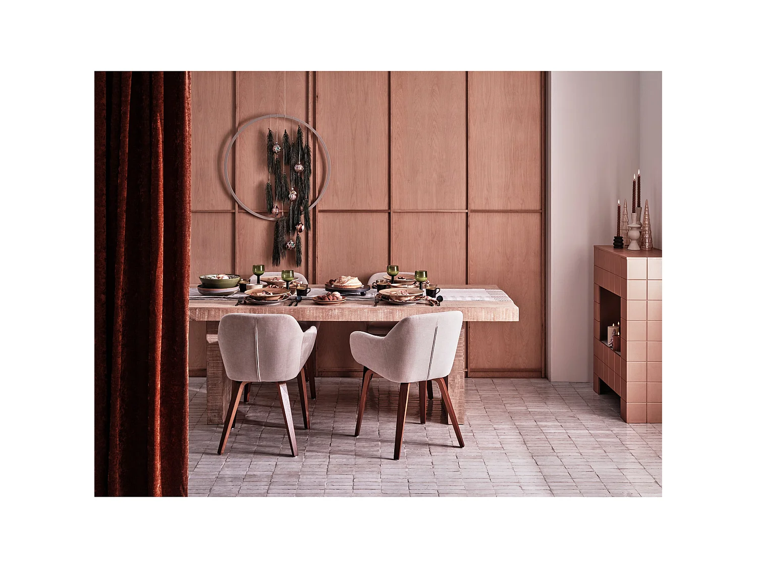 Chaises de table velours BASE